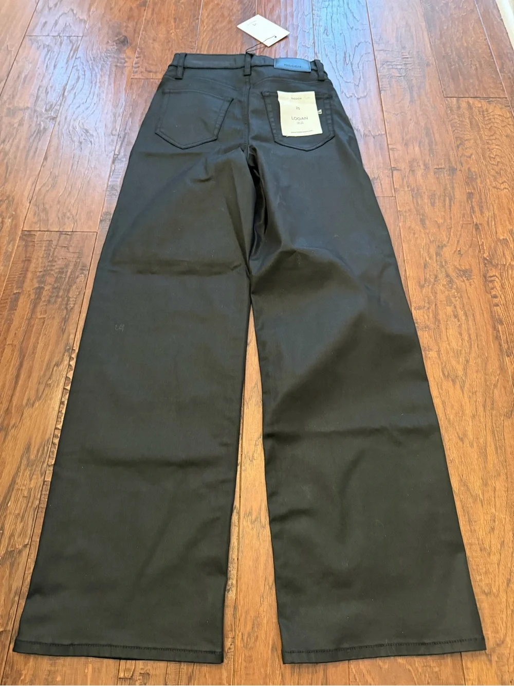NWT Hidden Logan High Rise Dad Stretch Jeans